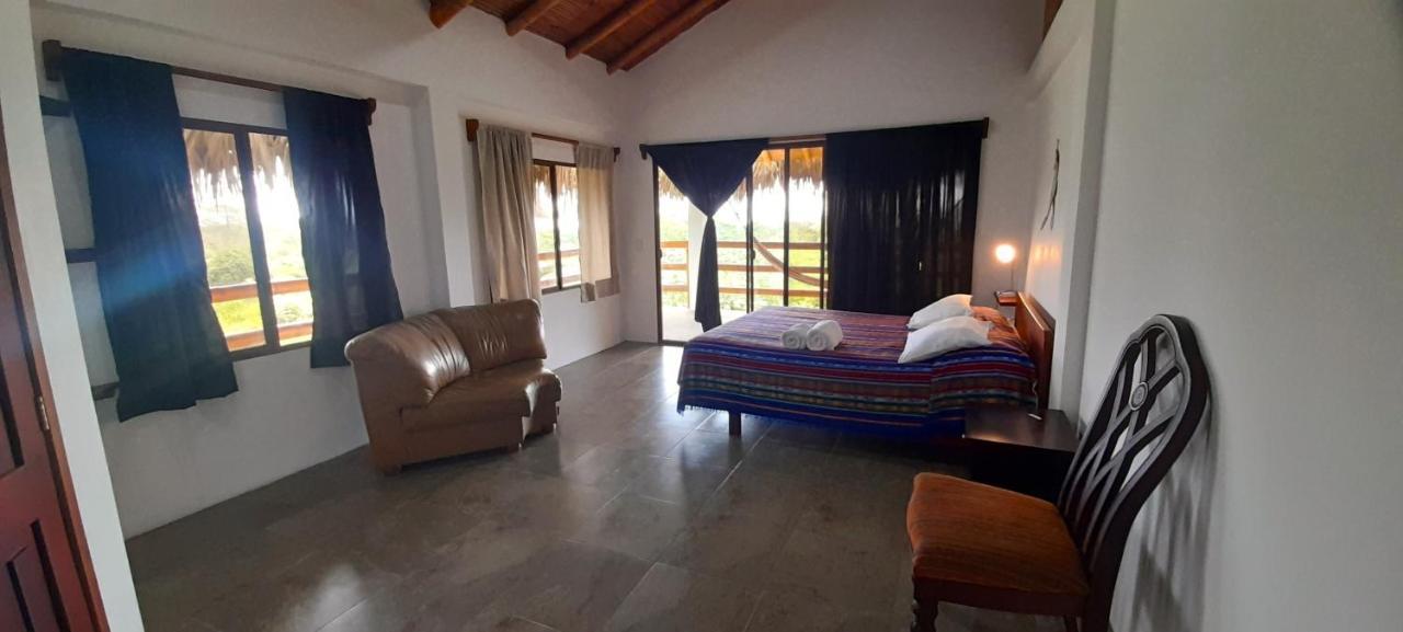 Hosteria Guachapeli Las Tunas Ngoại thất bức ảnh