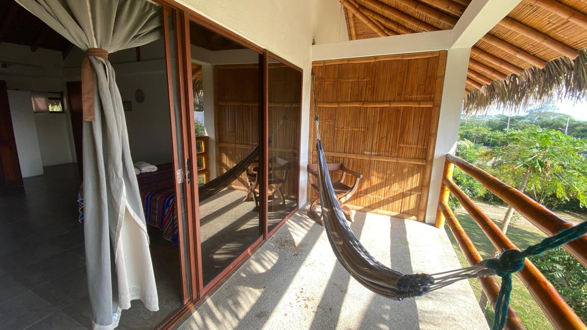 Hosteria Guachapeli Las Tunas Ngoại thất bức ảnh